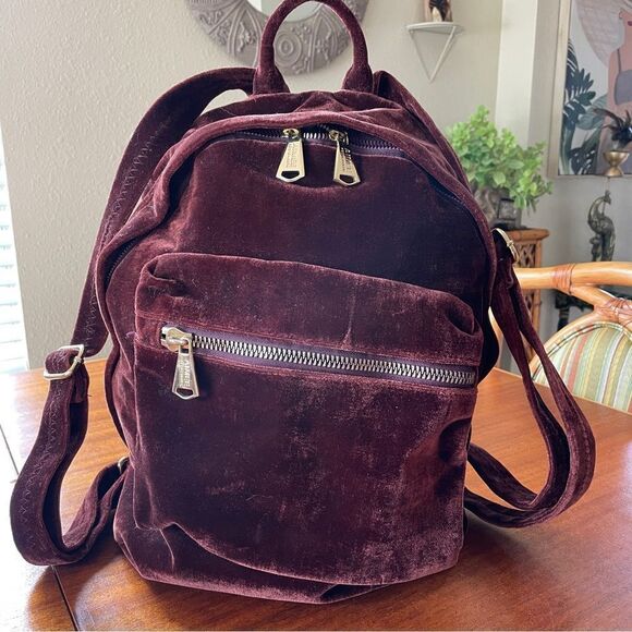 aimee kestenberg velvet-leather backpack Women's Tamitha Shearling the Bali backpack is ready for whatever your day has in store Women's Bags Aimee Kestenberg Velvet